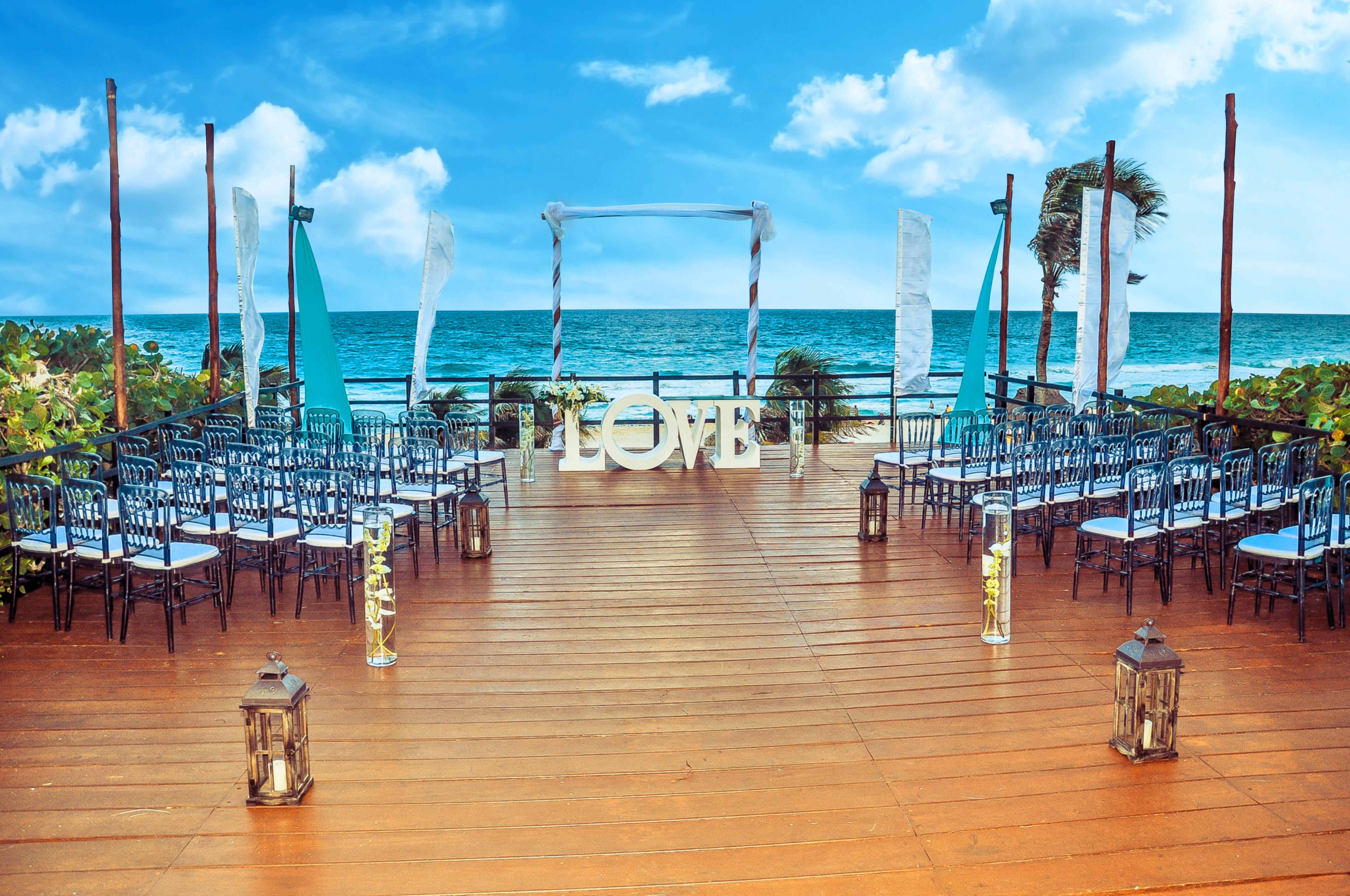 The Pyramid Cancun By Oasis Экстерьер фото The Beachfront Chapel at The Westin Resort & Spa, Puerto Vallarta