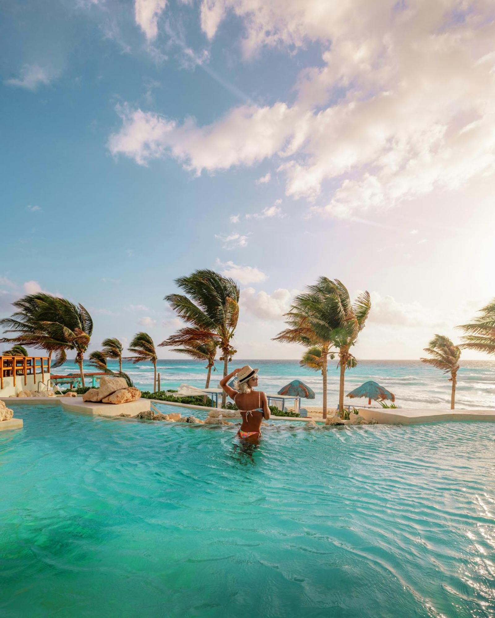 The Pyramid Cancun By Oasis Экстерьер фото Beach at the Grand at Moon Palace