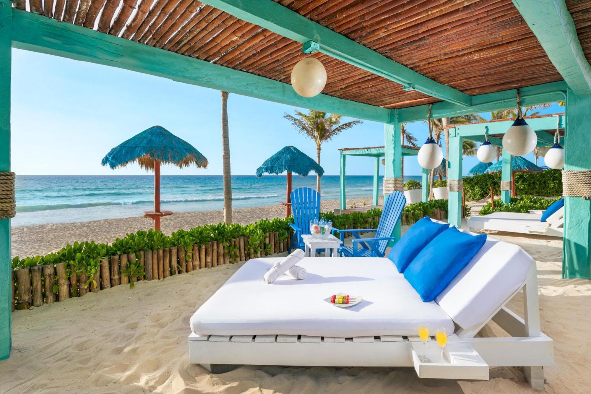 The Pyramid Cancun By Oasis Экстерьер фото Beach at the Grand at Moon Palace